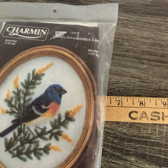 Vtg Charmin Bunting Crewel Kit - Picture 6 of 10